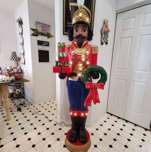 Meet your Posher, Gary